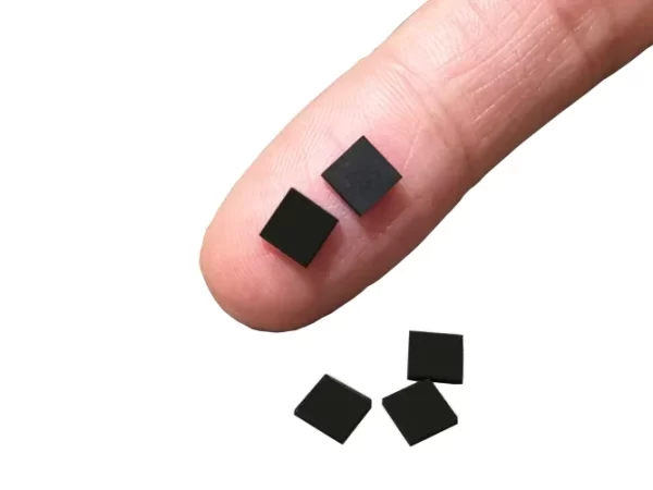 Small NFC Micro Chip On Metal Tag